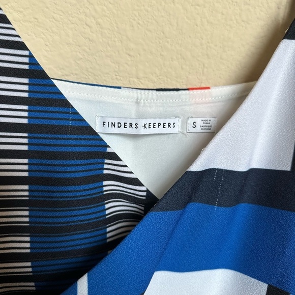 Finders Keepers Graphic Asymmetrical Camisole in Black and White - Picture 2 of 10